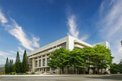 ĐẠI HỌC QUỐC GIA TP.HCM .